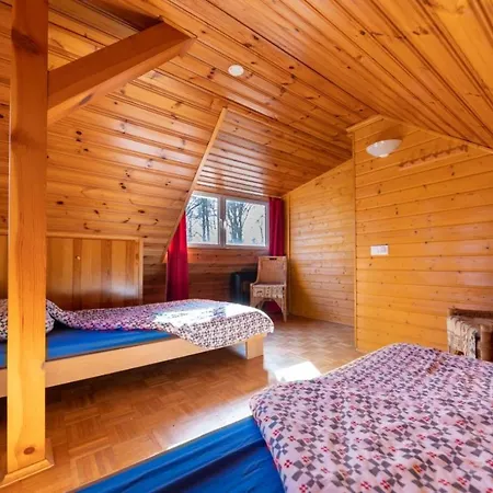 Das Kleine Paradies Westerwald Haus Im Wald